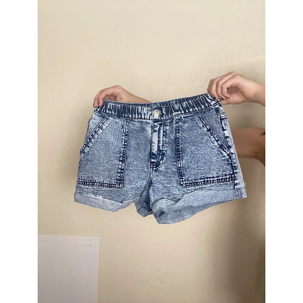 acid wash shorts - Picture 1 of 2